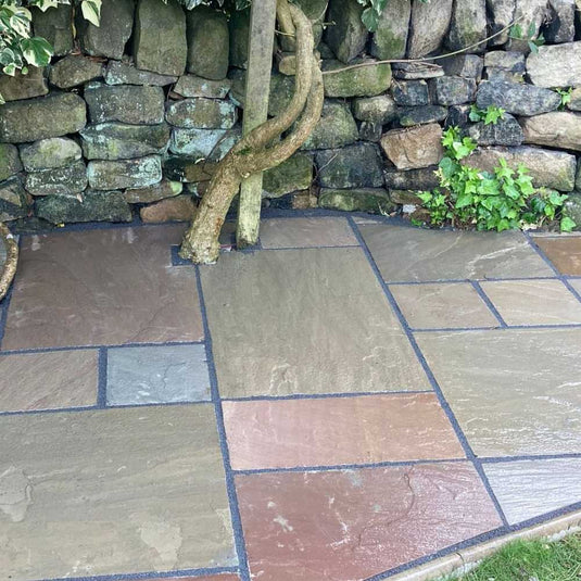 Raj Green Blend Flagged Patio area