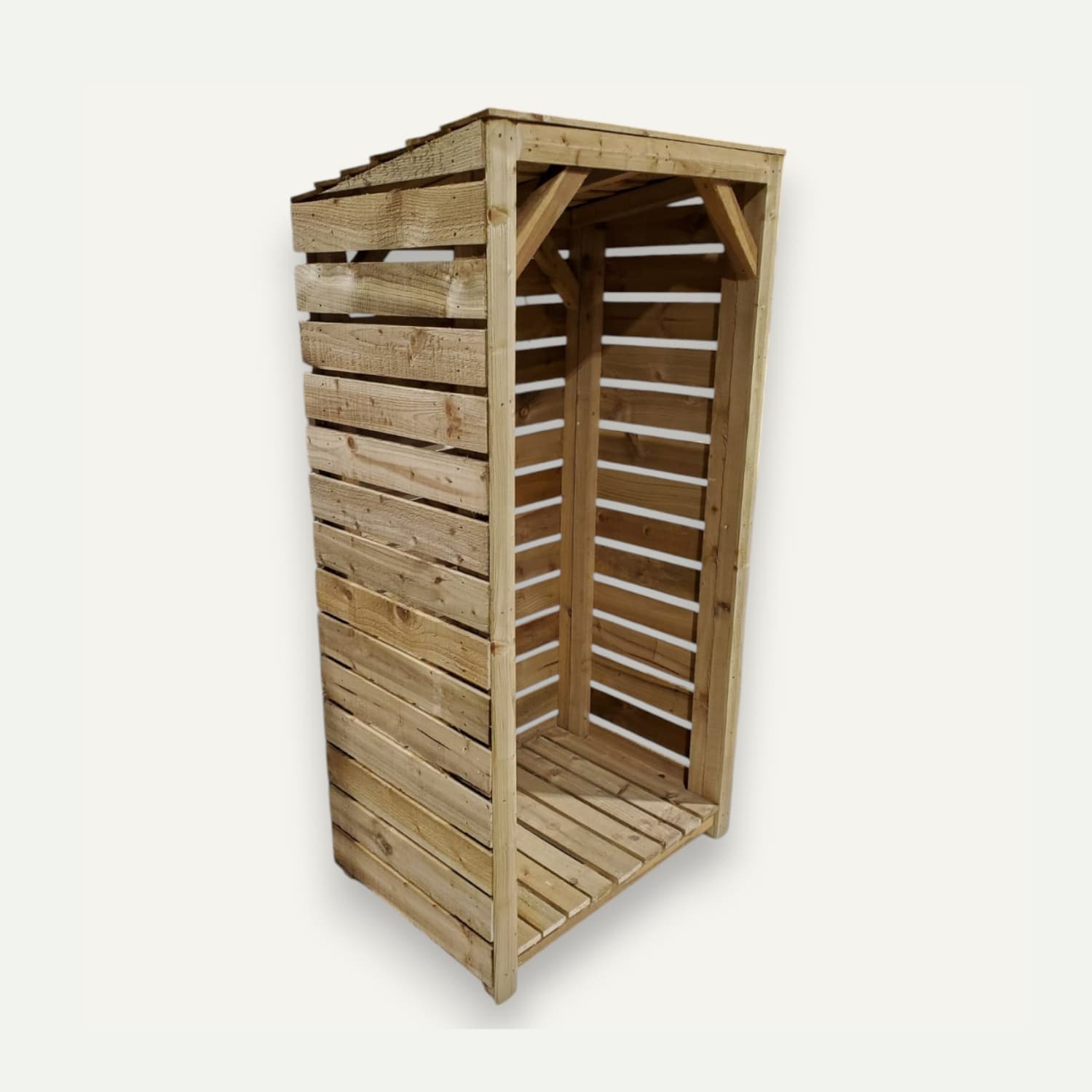 The Bingley Fencing Tall Log Store boasts a slatted design with an open front and sloped roof to protect firewood. Made from light-colored, pressure-treated wood, its ideal for outdoor use, ensuring logs stay dry and organized.